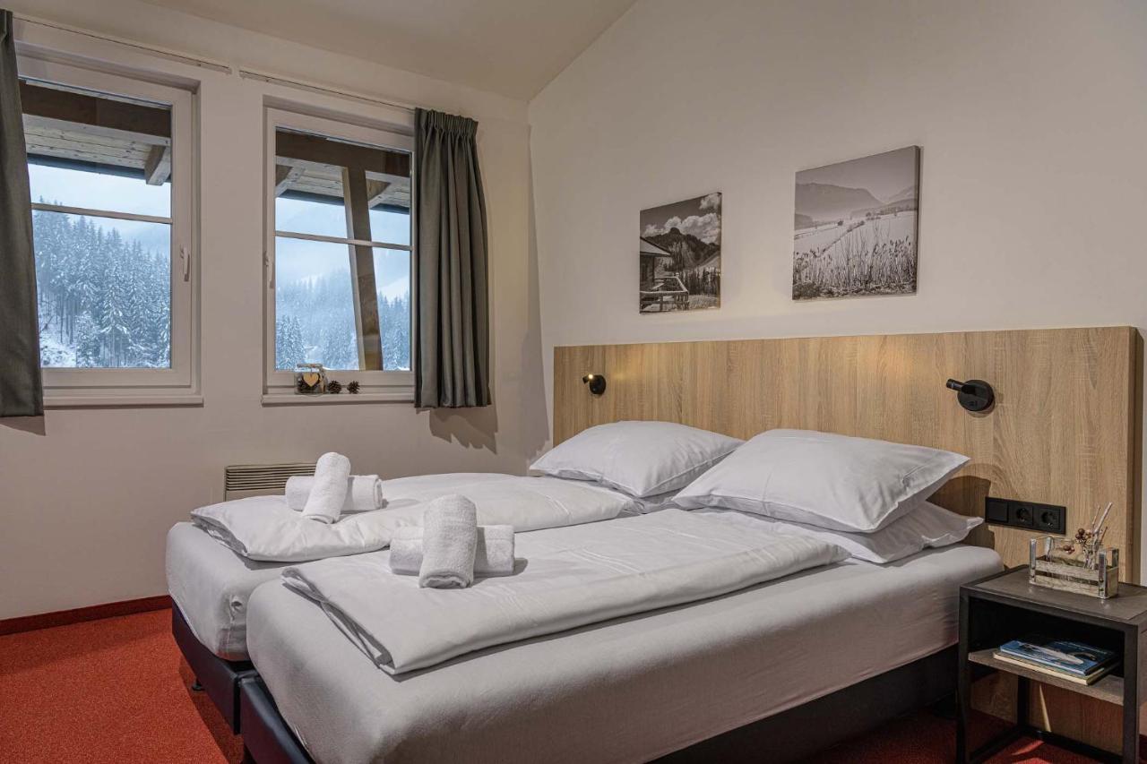 Alpenparks Apartment & Ferienresort Rehrenberg Viehhofen Exterior foto