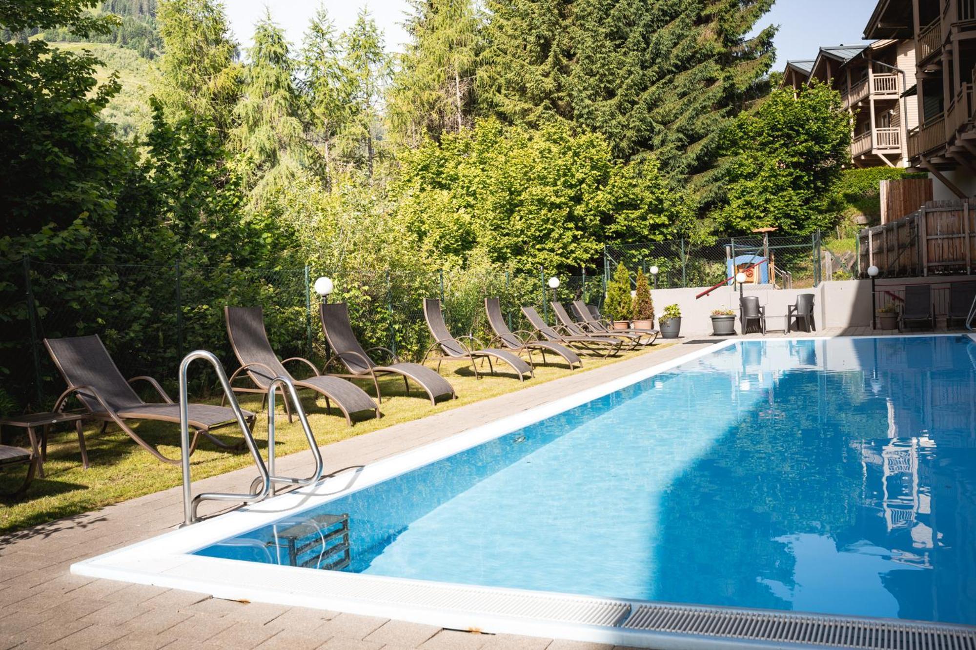 Alpenparks Apartment & Ferienresort Rehrenberg Viehhofen Exterior foto